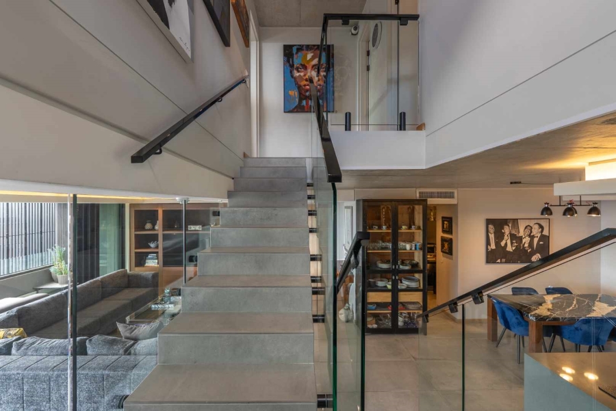 3 Bedroom Property for Sale in Sea Point Western Cape